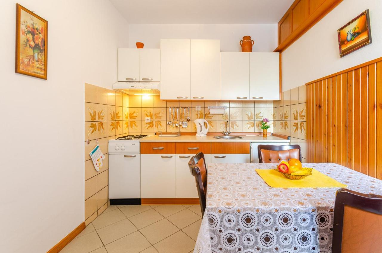 Horvat Appartement Crikvenica Buitenkant foto